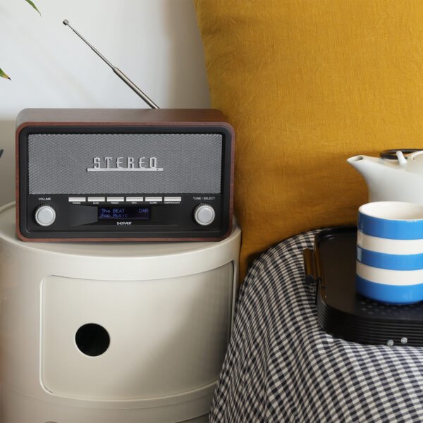 Denver DAB-18 Vintage Style Stereo DAB / DAB+ & FM Radio – Real Wood Cabinet, Bluetooth, Clock Radio Alarm, AUX IN for Smart Phone / Tablet / MP3 Player – Mains or Battery